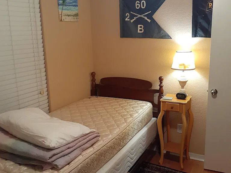 single bedroom bed