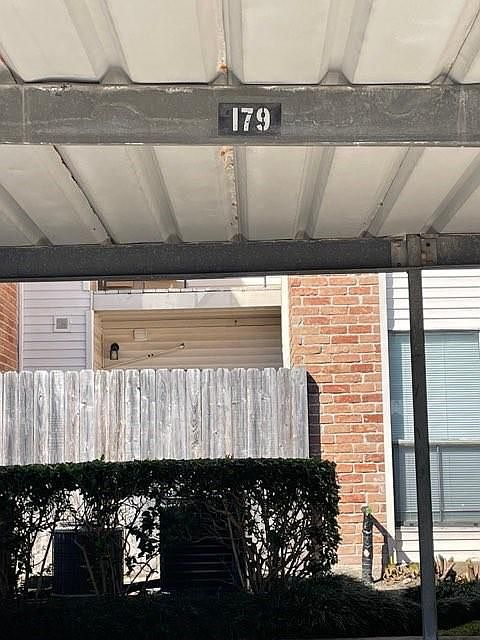 1st image of 3731 Thistlemont Dr