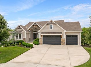 20611 W 113th St, Olathe, KS 66061