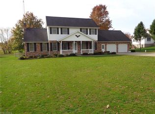 1768 Circle Dr SW, New Philadelphia, OH 44663