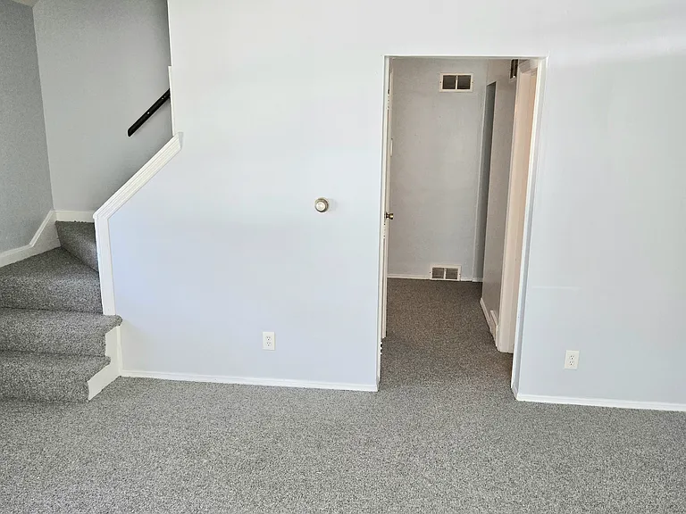 7035 Paxton Rd — Photo 14