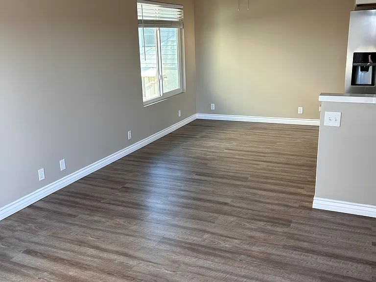 4948 Brighton Ave — Photo 8