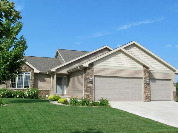 6668 Wolf Hollow Rd, Windsor, WI 53598