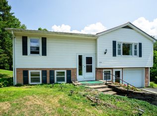 234 Gilman Ave, Saint Johnsbury, VT 05819