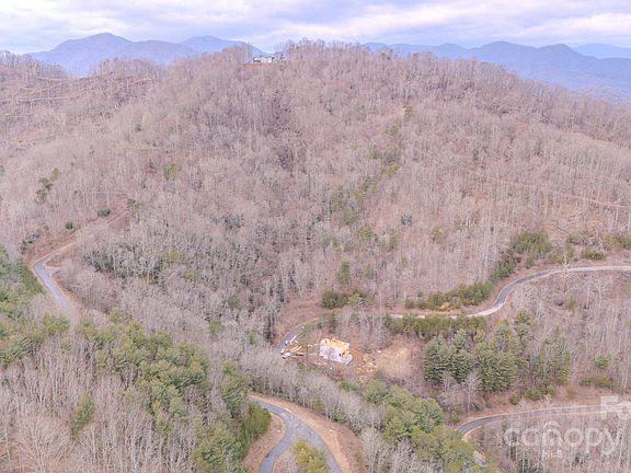 4th image of 45 Mountain Holly Dr