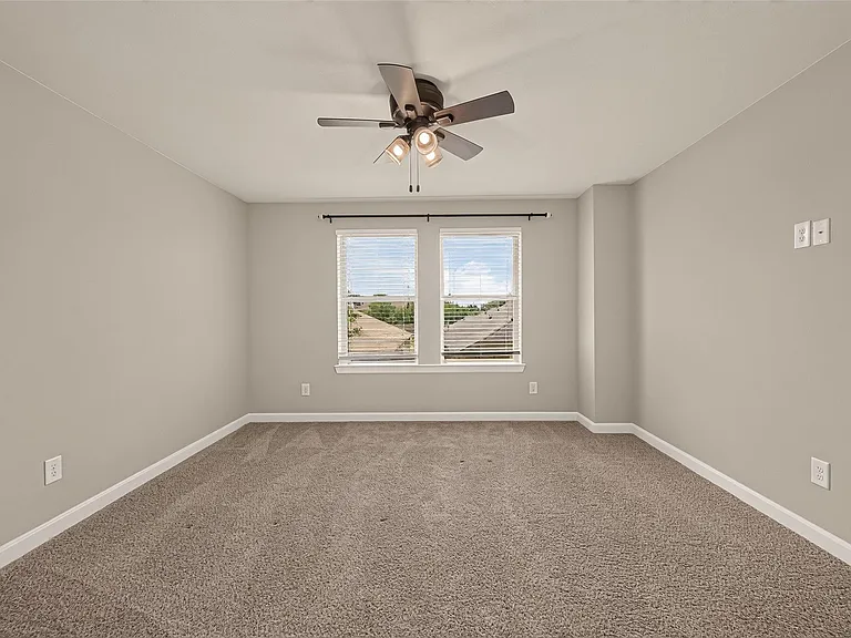 12507 Point Arbor Ct — Photo 34