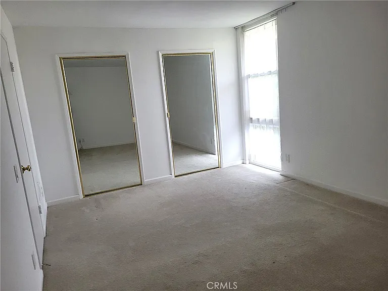 2311 4th St #306 — Photo 16