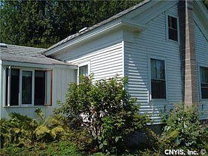 3rd image of 150 Gouvello St