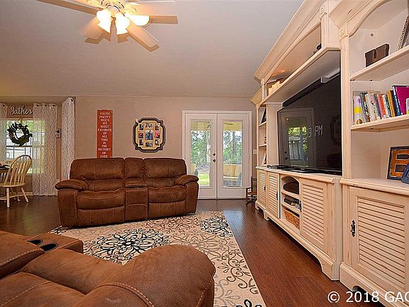 4th image of 25313 SW 22nd Ave