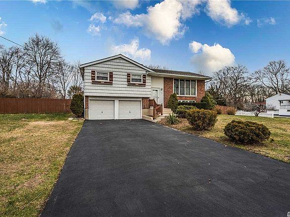 4th image of 15 Glenford Ln