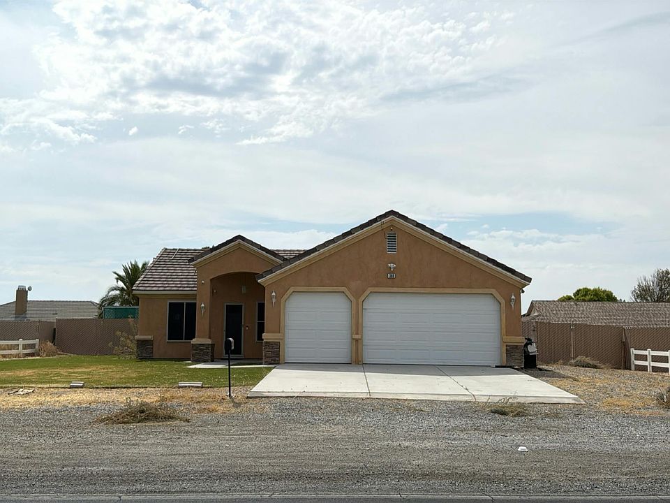 1st image of 360 S Blagg Rd