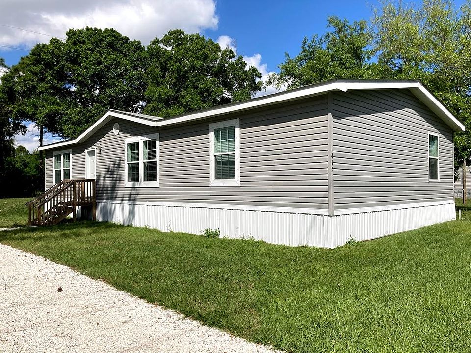1st image of 1415 26th Ct SW