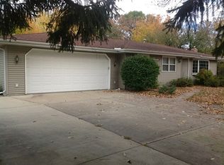 1214 Hillcrest Rd, Black Earth, WI 53515