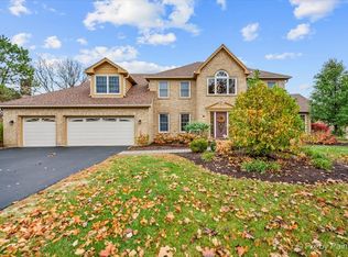 868 Cardiff Rd, Naperville, IL 60565