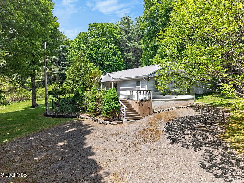 2nd image of 359 Siebert Road