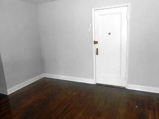 Sold by City Apt Group LLC | media 14