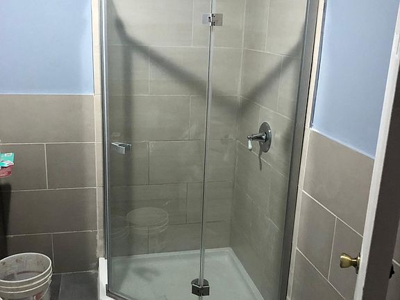 5th image of 3251 S Union Ave #1F