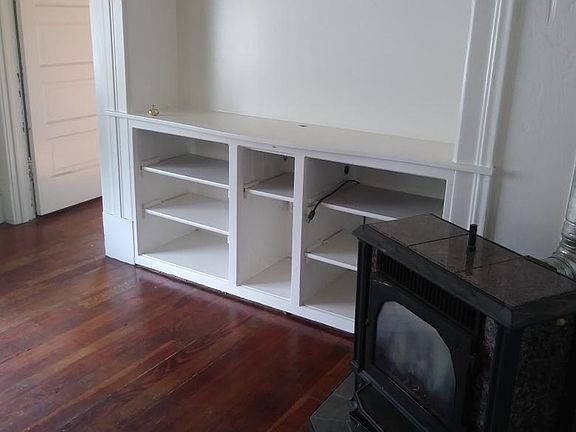 2nd image of 2514 1/2 I St