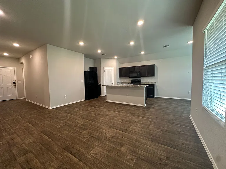 15205 Siberian Elm Ln — Photo 9