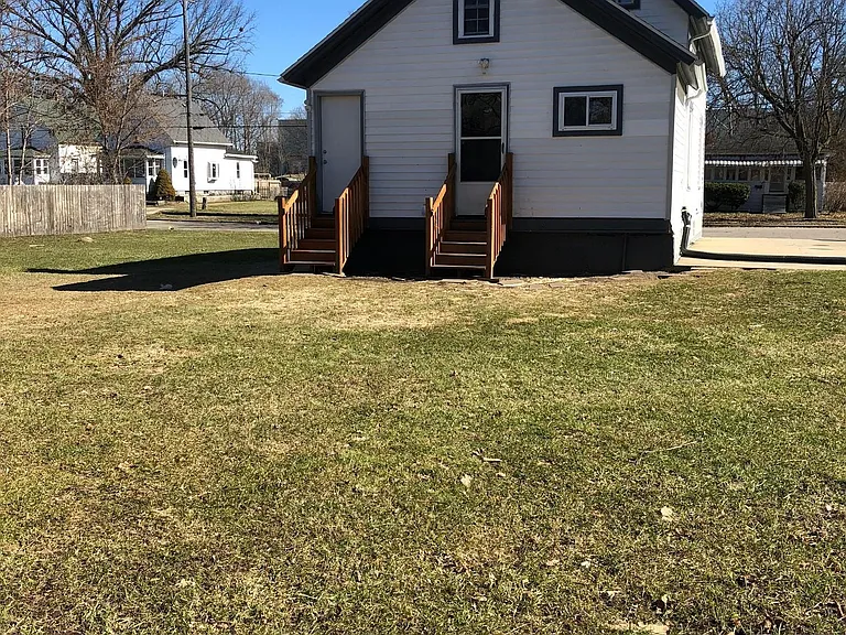 312 N Forbes St — Photo 9