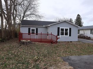 319 McElwain St, Washington Court House, OH 43160