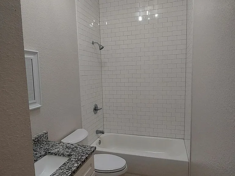 2414 San Diego Ave E #EL — Photo 27