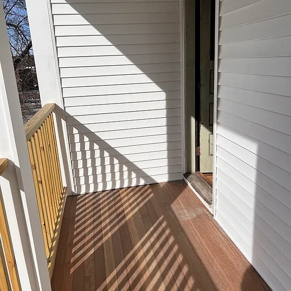4 Glade St #3 — Photo 3