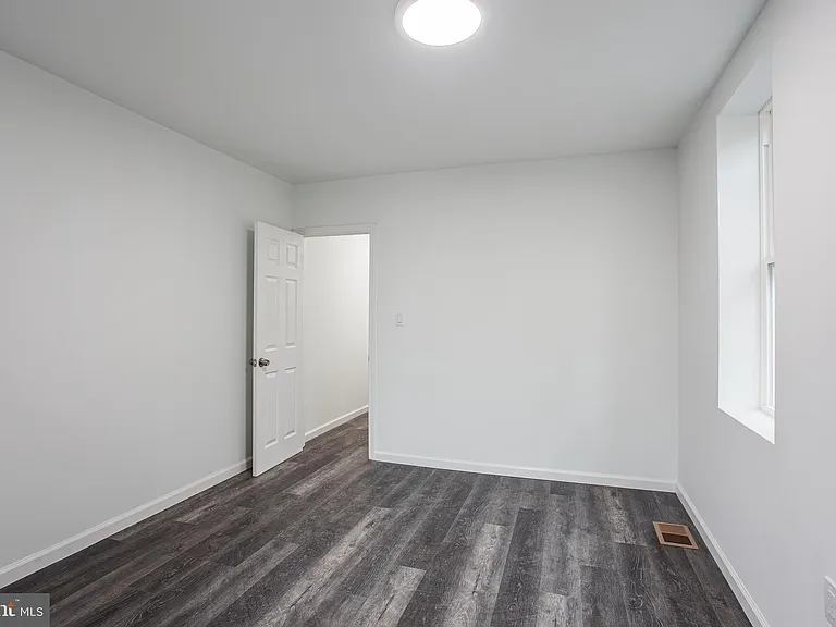 5511 Willows Ave — Photo 18