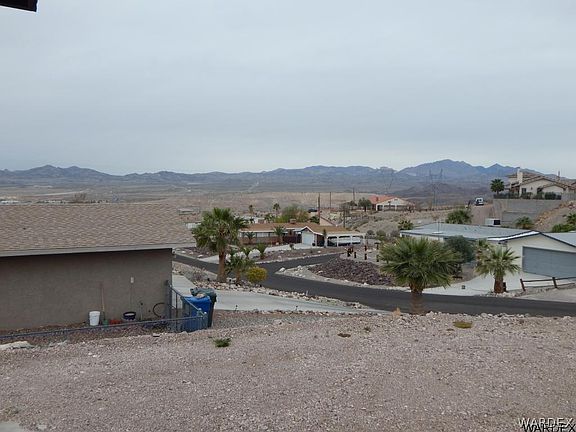 4th image of 661 Oak Avenue
