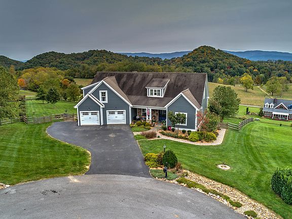 2nd image of 21550 Carol Jane Ln