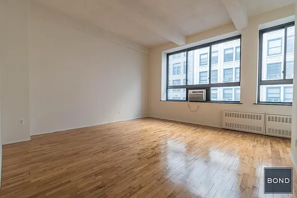 Rented by Bond New York | media 1