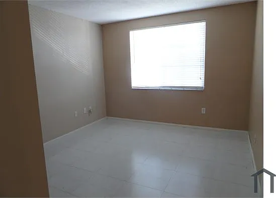 7940 N Nob Hill Rd #205 — Photo 10