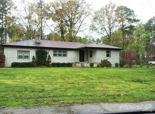 256 Hunts Neck Rd #M, Poquoson, VA 23662