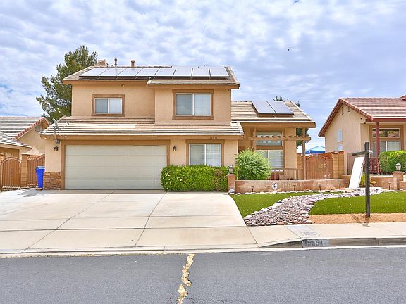 5th image of 15551 Fairbanks Dr