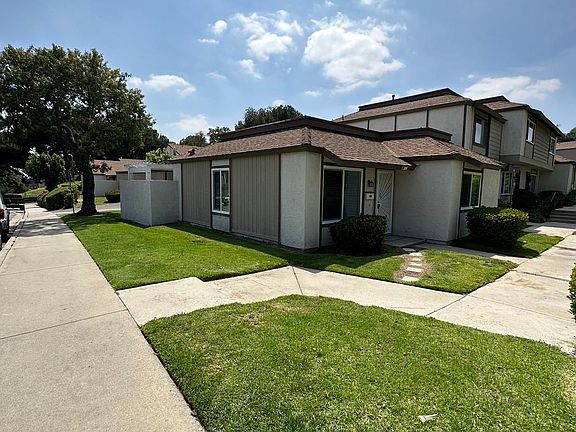 4th image of 2339 Canyon Park Dr