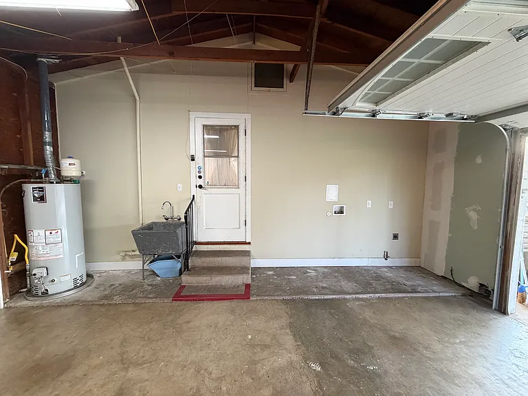 2606 Tillie Dr — Photo 9