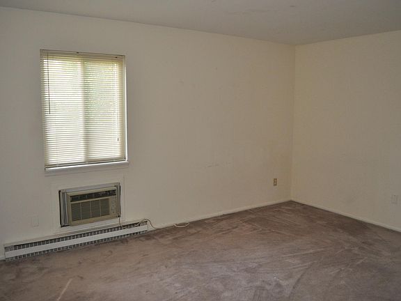 Main Bedroom with A/C