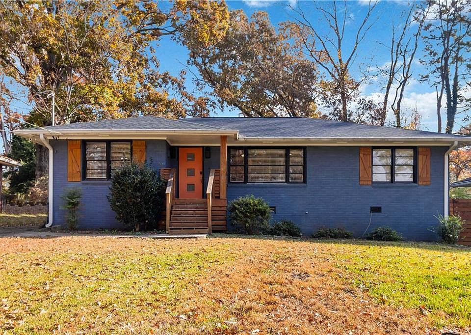 1st image of 2450 Harwood Dr