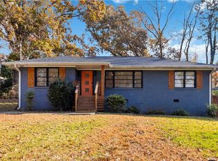 2450 Harwood Dr, East Pt, GA 30344