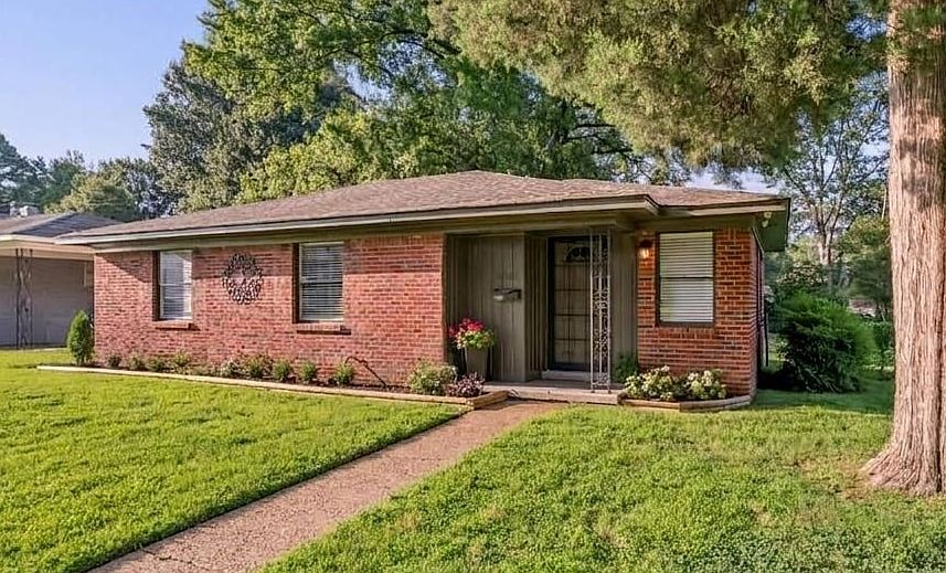 1st image of 4883 Kimball Ave