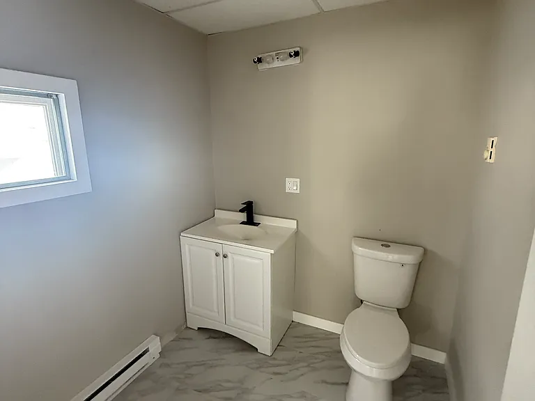 406 Front St #2 — Photo 6