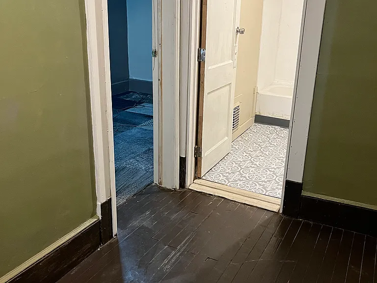 20 Crocker Ave — Photo 7