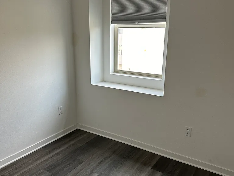1042 Split Ct — Photo 17