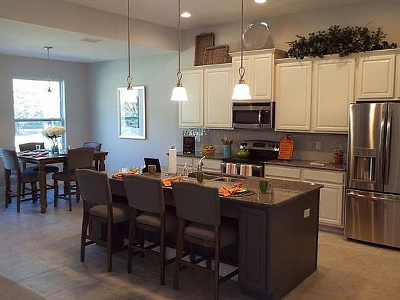 5th image of 1319 Bramley Ln