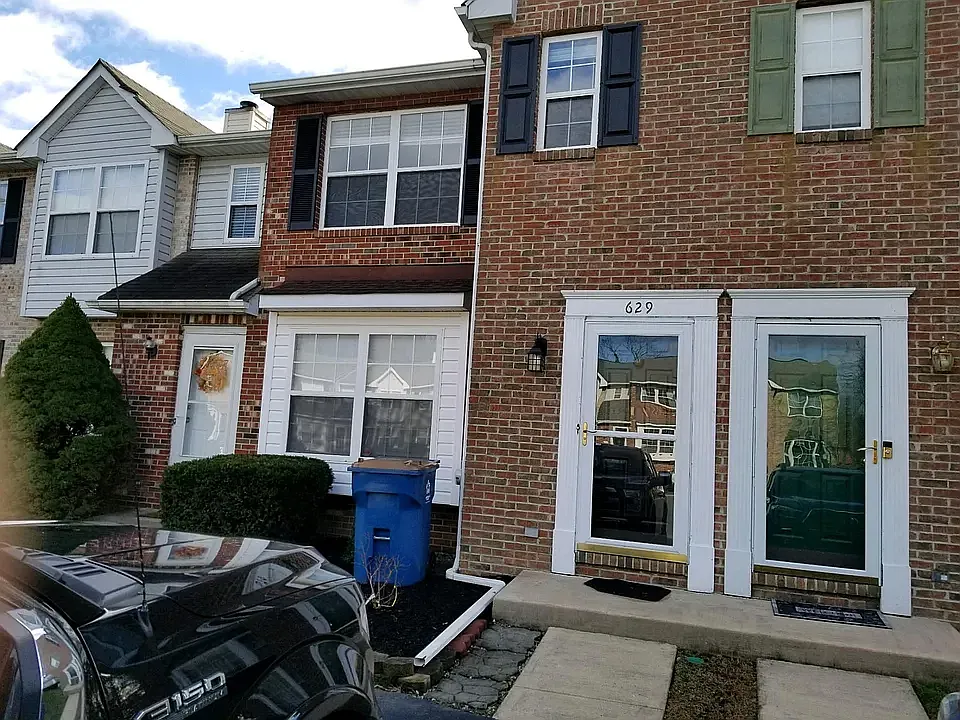 629 Candlestick Ln