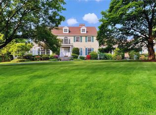 106 Hoyt Farm Rd, New Canaan, CT 06840