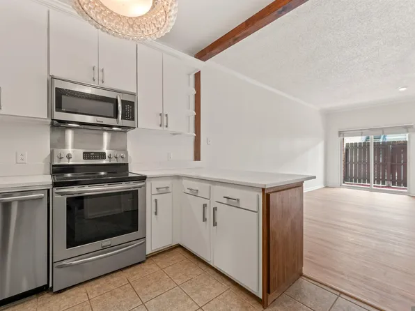 7640 Lasalle Ave APT 405, Baton Rouge, LA 70806