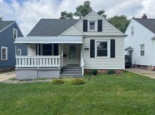 18215 Mapleboro Ave, Maple Heights, OH 44137