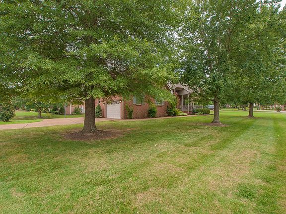 2nd image of 2093 Brookstone Dr