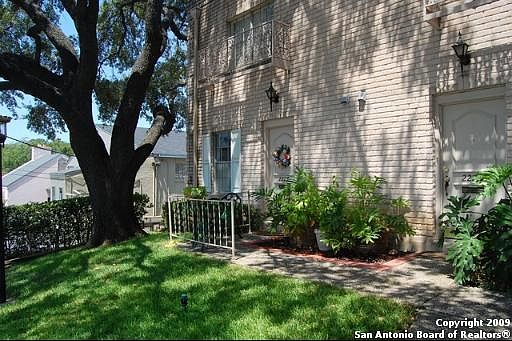 1st image of 2227 BREEZEWOOD DR #2227